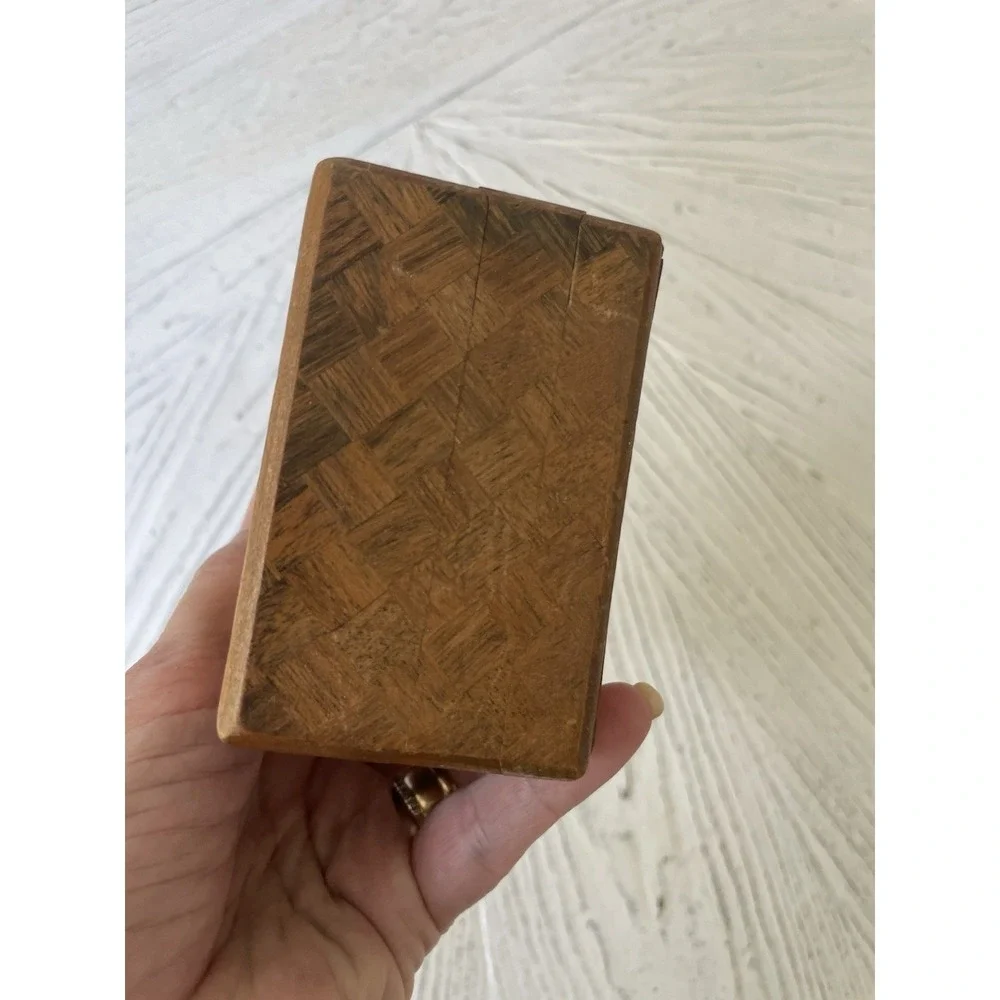 Vtg Inlaid Wood Japanese Mt Fuji  Secret Puzzle Box Wooden Jewelry/Stash Box